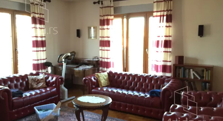 4-etažna kuća | 4zida