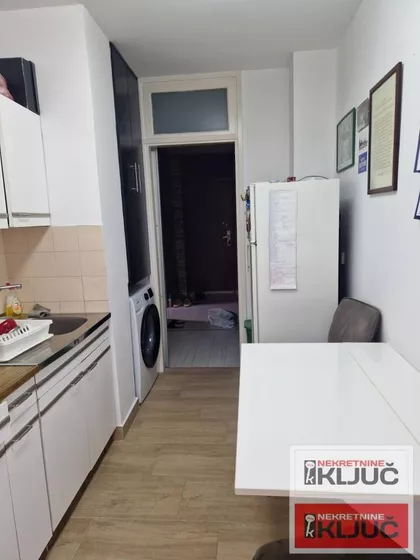 Novo Naselje | 4zida.rs