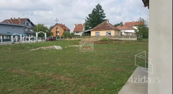 Građevinsko zemljište | 4zida