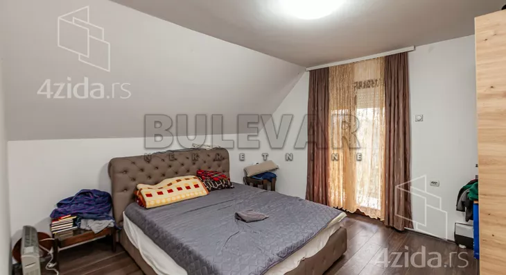 3-etažna kuća | 4zida