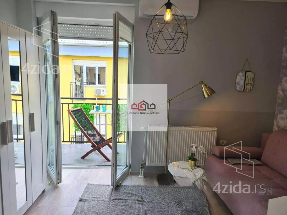 Garsonjera | 4zida