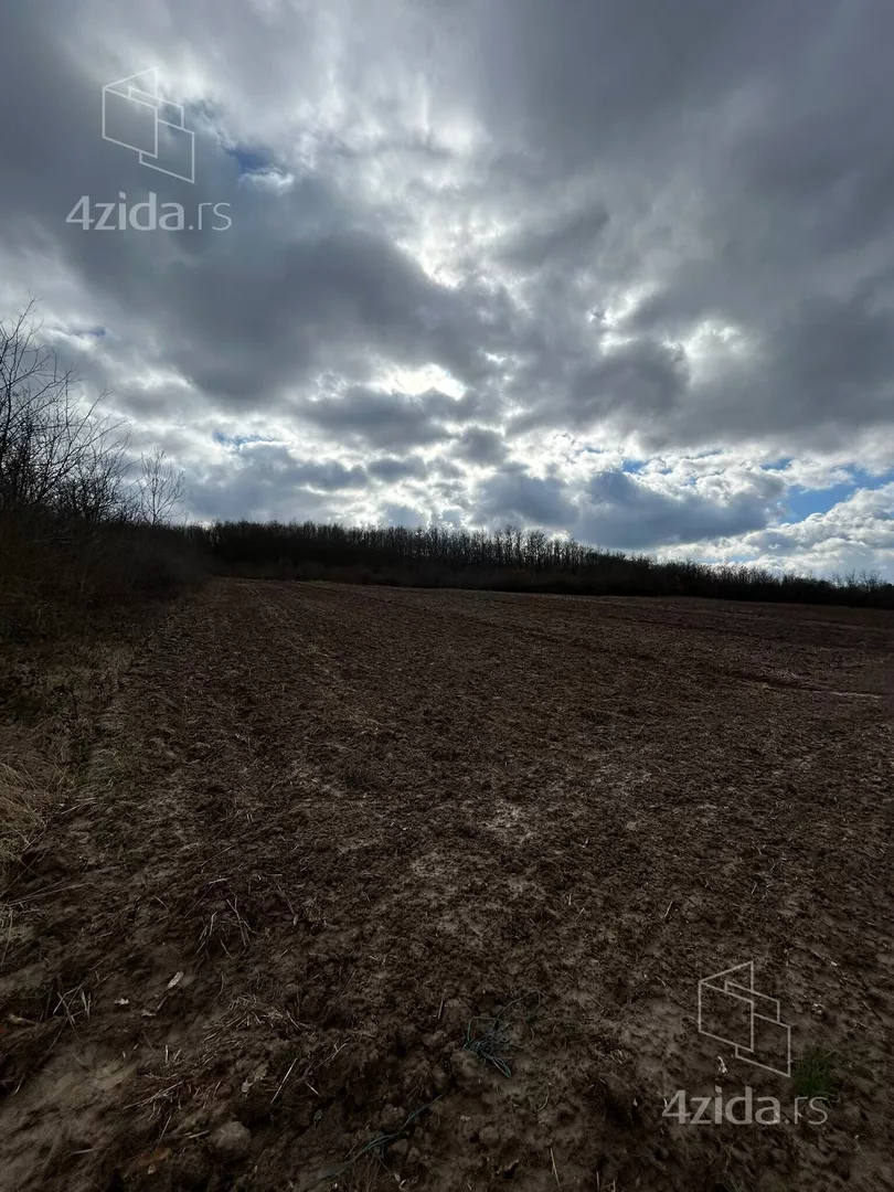 Poljoprivredno zemljište | 4zida