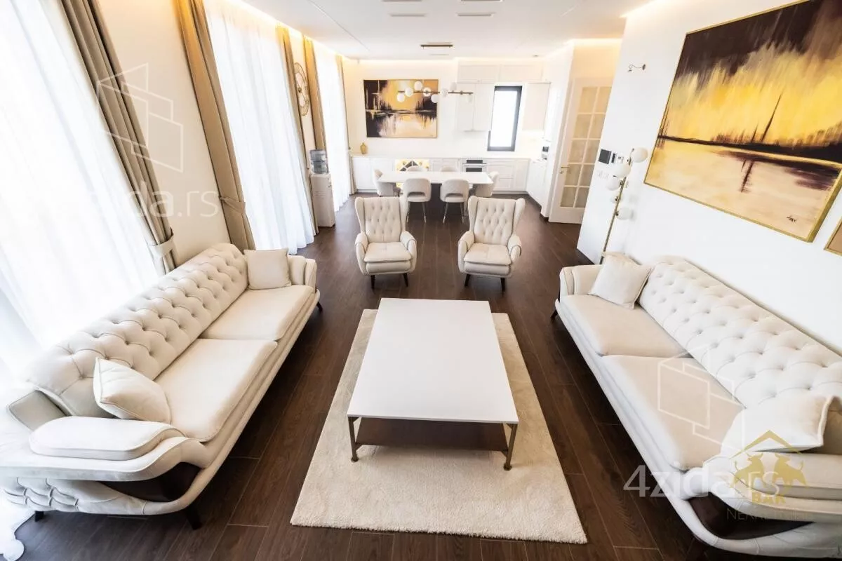 Petosoban stan | 4zida