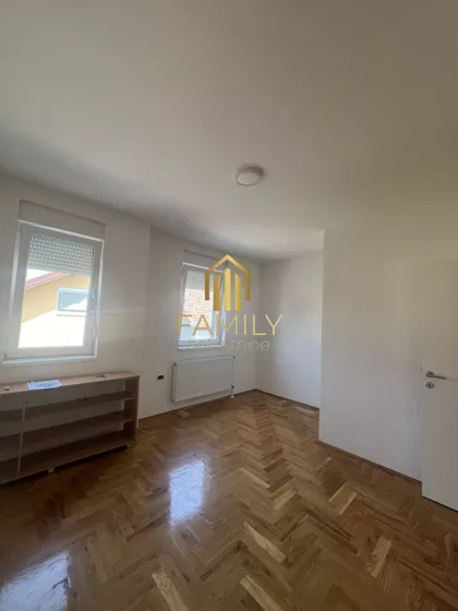 Gornje Livade | 4zida.rs
