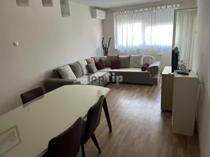 Kireška | 4zida.rs