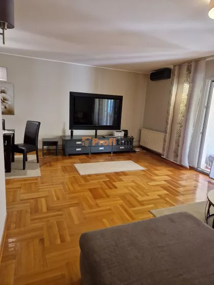 Banovo Brdo | 4zida.rs