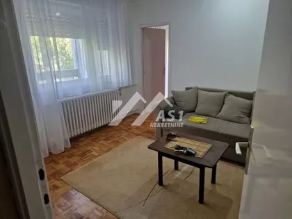 Bate Brkića | 4zida.rs