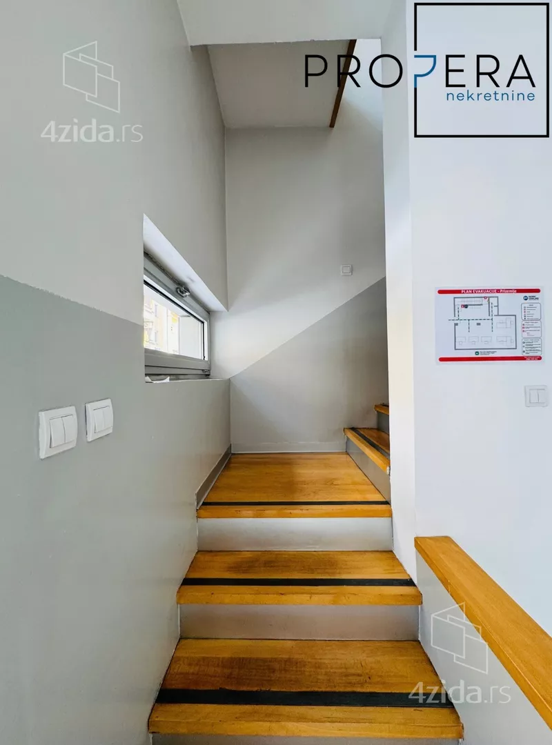 Lokal | 4zida