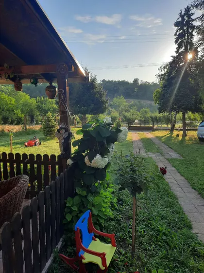 Krušedol Selo | 4zida.rs