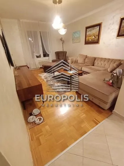 Peđe Milosavljevića | 4zida.rs