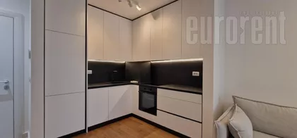 KALENIĆ PIJACA | 4zida.rs