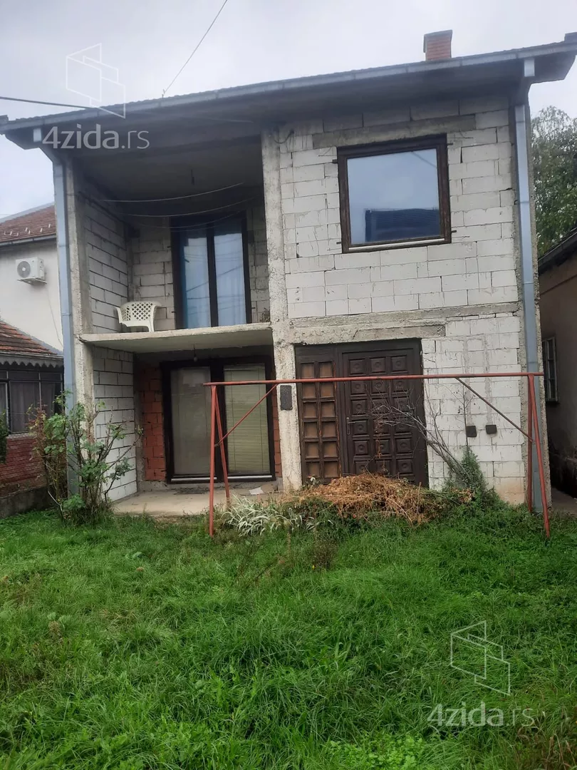 2-etažna kuća | 4zida