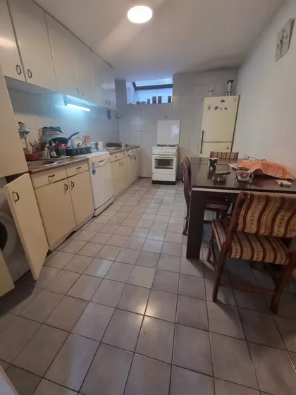 Milke Grgurove | 4zida.rs