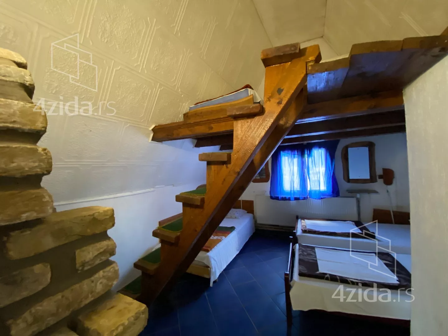 Turistički objekat | 4zida