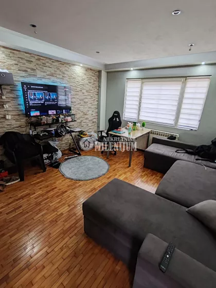 Žike Mesarovica | 4zida.rs