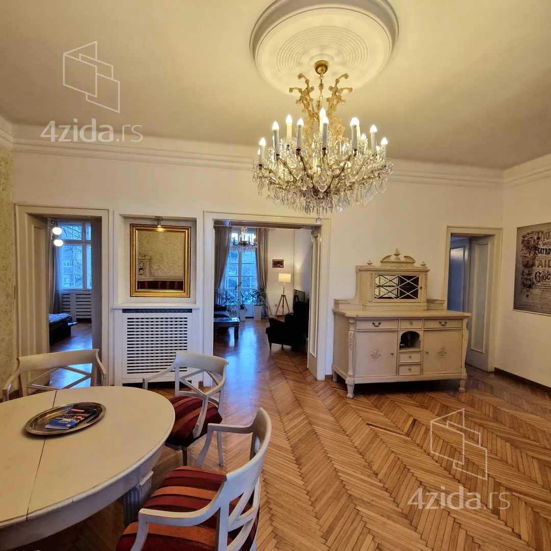 Petosoban stan | 4zida