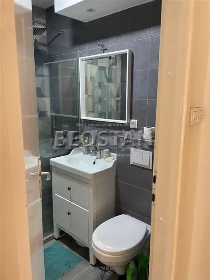 Blagoja Jovovica | 4zida.rs