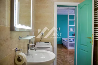 Trg Marije Trandafil | 4zida.rs