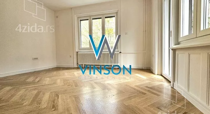 Četvoroiposoban stan | 4zida