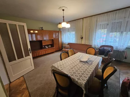 Kertvaroš | 4zida.rs