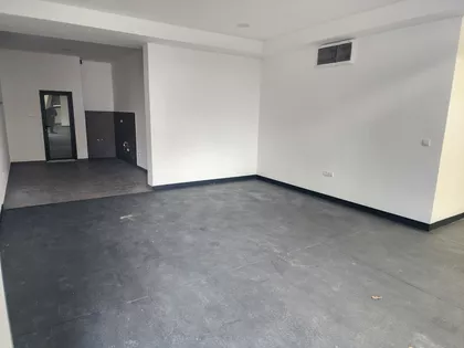 Banatska 21 | 4zida.rs