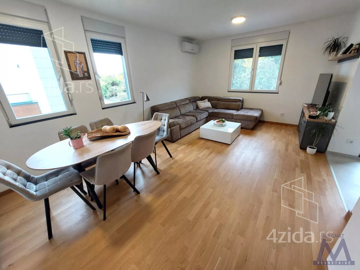 Četvorosoban stan | 4zida