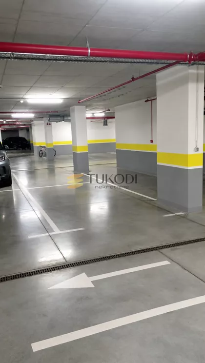 Garaža / parking na prodaju · 13 m² · Blok 64, Novi Beograd, Beograd
