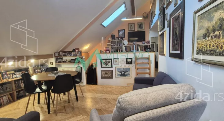 Troiposoban stan | 4zida