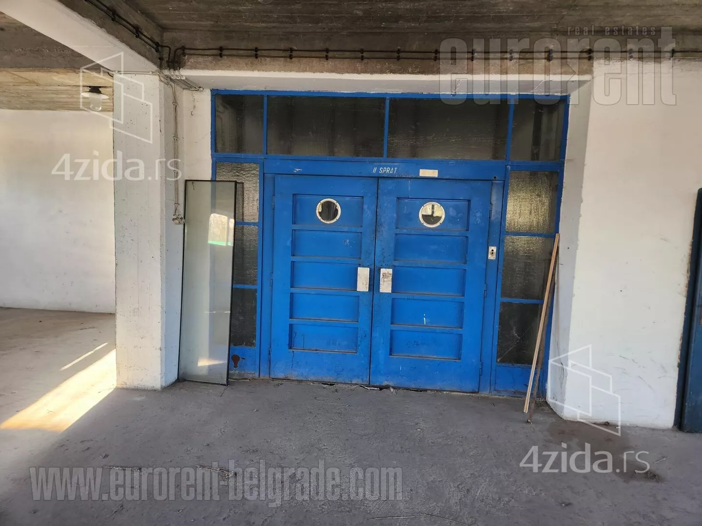 Poslovni prostor | 4zida