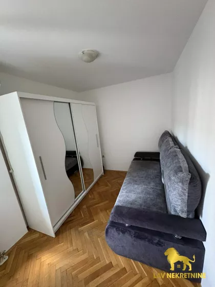 CANKAREVA | 4zida.rs