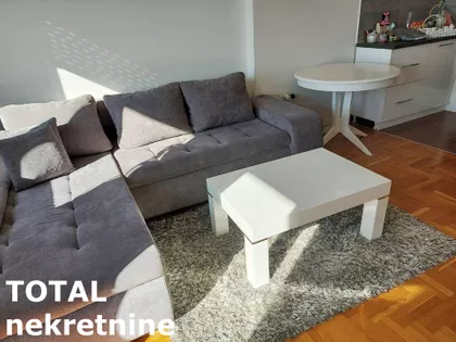 Bulevar Patrijarha Pavla (Somborski Bulevar) | 4zida.rs