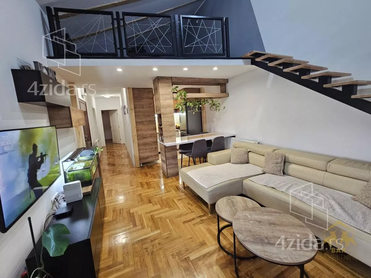 Četvorosoban stan | 4zida