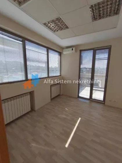 Zeleni Venac | 4zida.rs