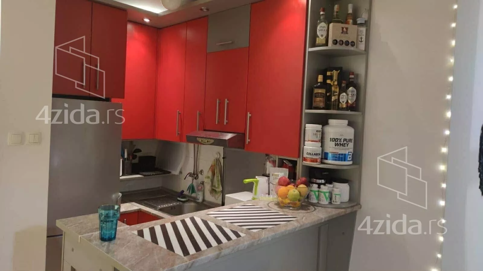 Jednoiposoban stan | 4zida