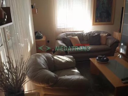 Lovćenska | 4zida.rs