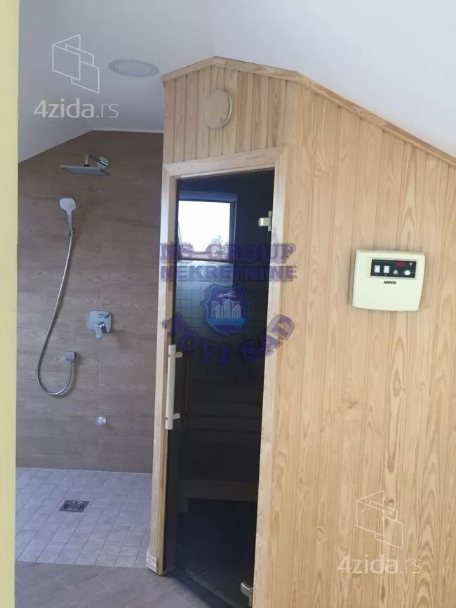 Šestosoban stan | 4zida