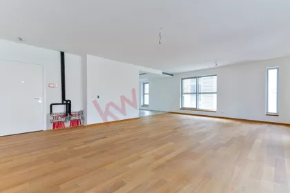 Lamartinova | 4zida.rs