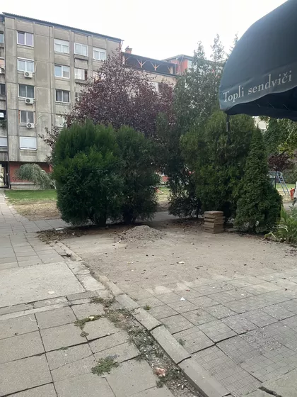 Neznanog Junaka 16 | 4zida.rs