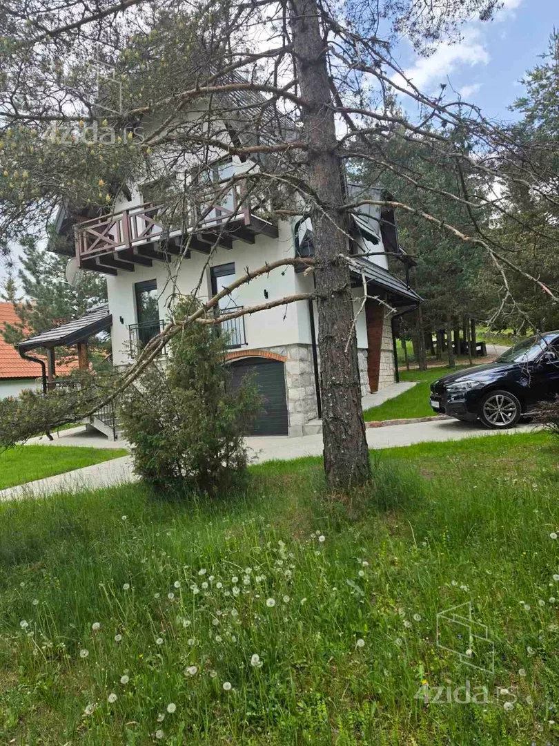3-etažna kuća | 4zida