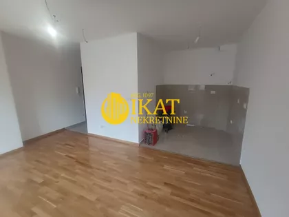 Slavujev Venac | 4zida.rs