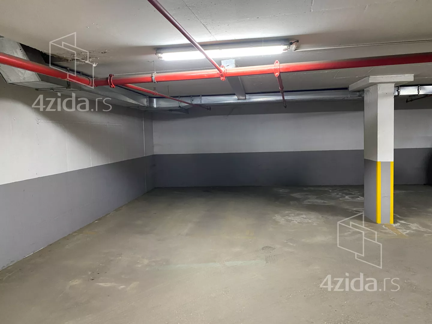 Garaža | 4zida