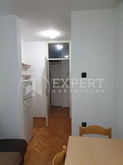 Trg kralja Aleksandra Ujedinitelja | 4zida.rs