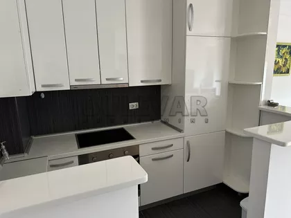 Prvomajska | 4zida.rs