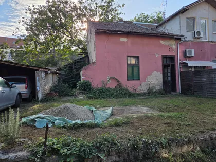Maksima Gorkog | 4zida.rs