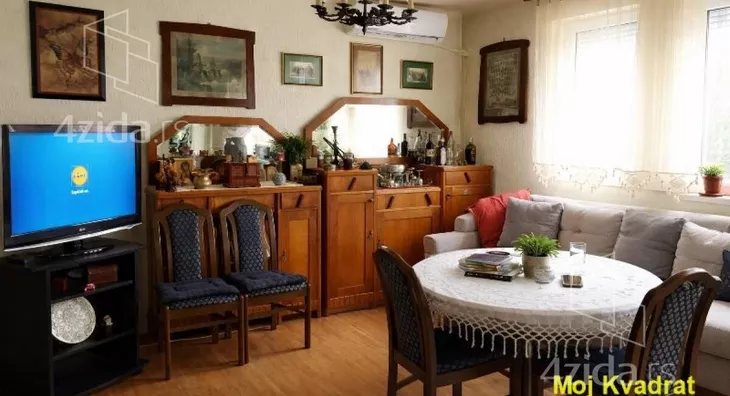 Troiposoban stan | 4zida