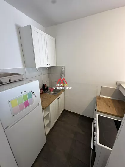 Pariske Komune | 4zida.rs