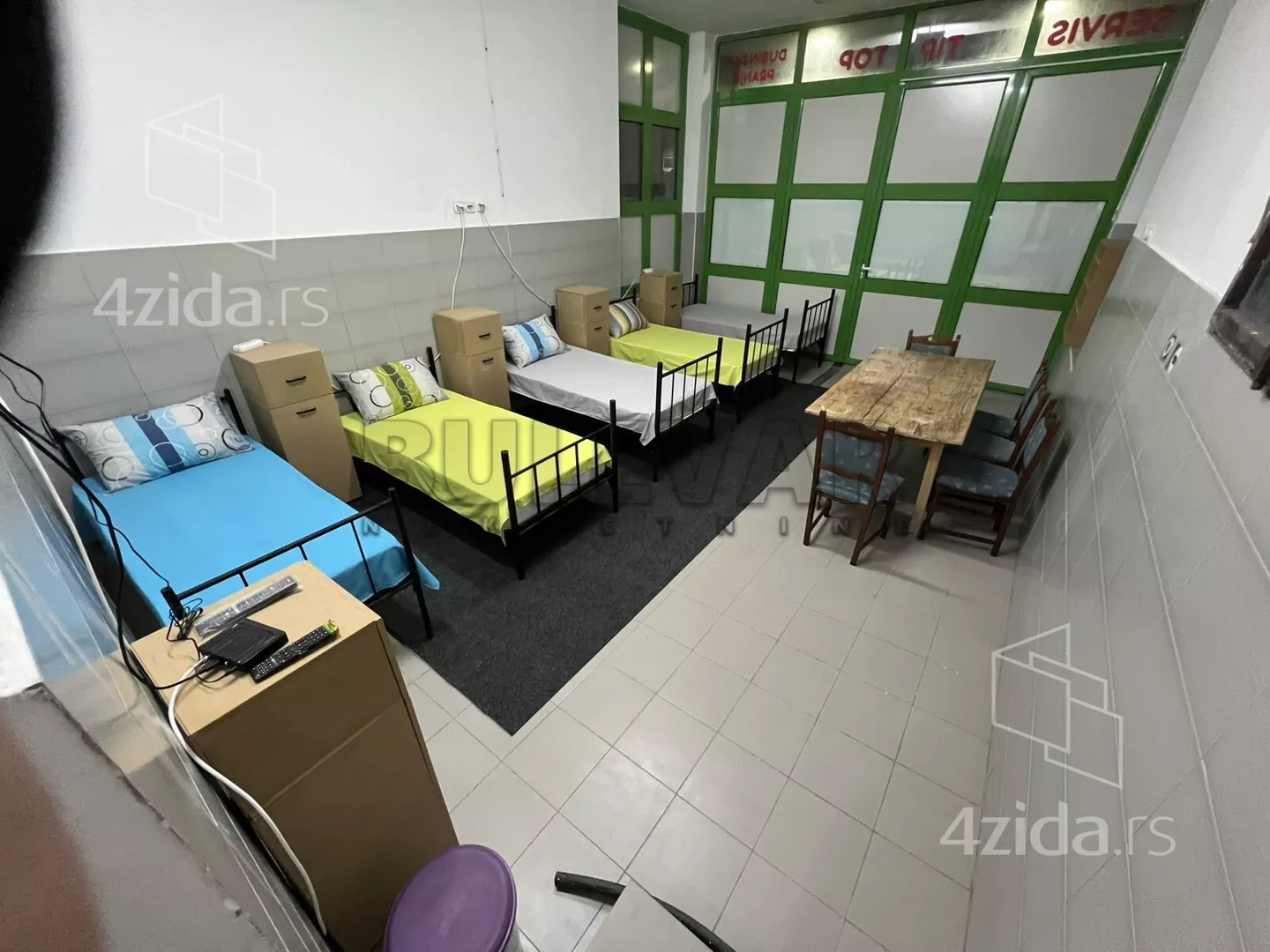 Jednoiposoban stan | 4zida