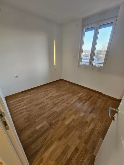 Bulevar Patrijarha Pavla (Somborski Bulevar) | 4zida.rs