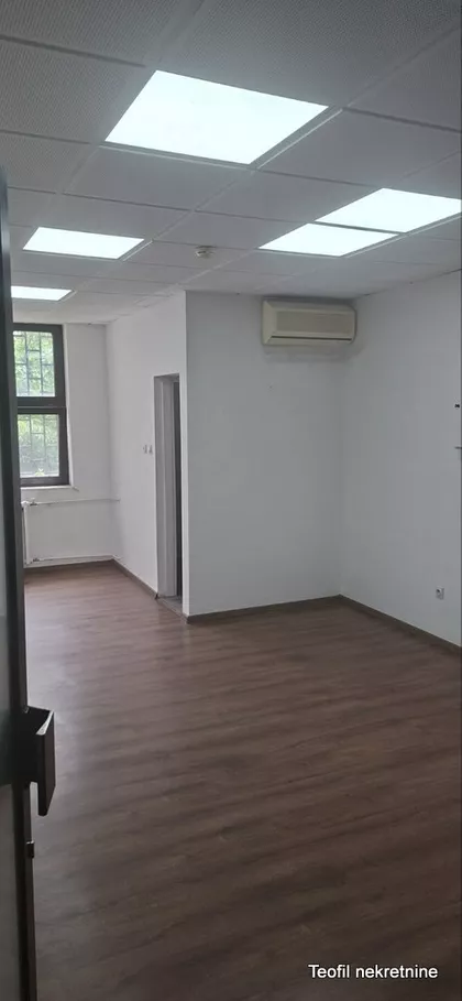 Poslovni centar "Mladost" | 4zida.rs