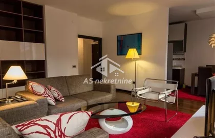 Trg Republike | 4zida.rs